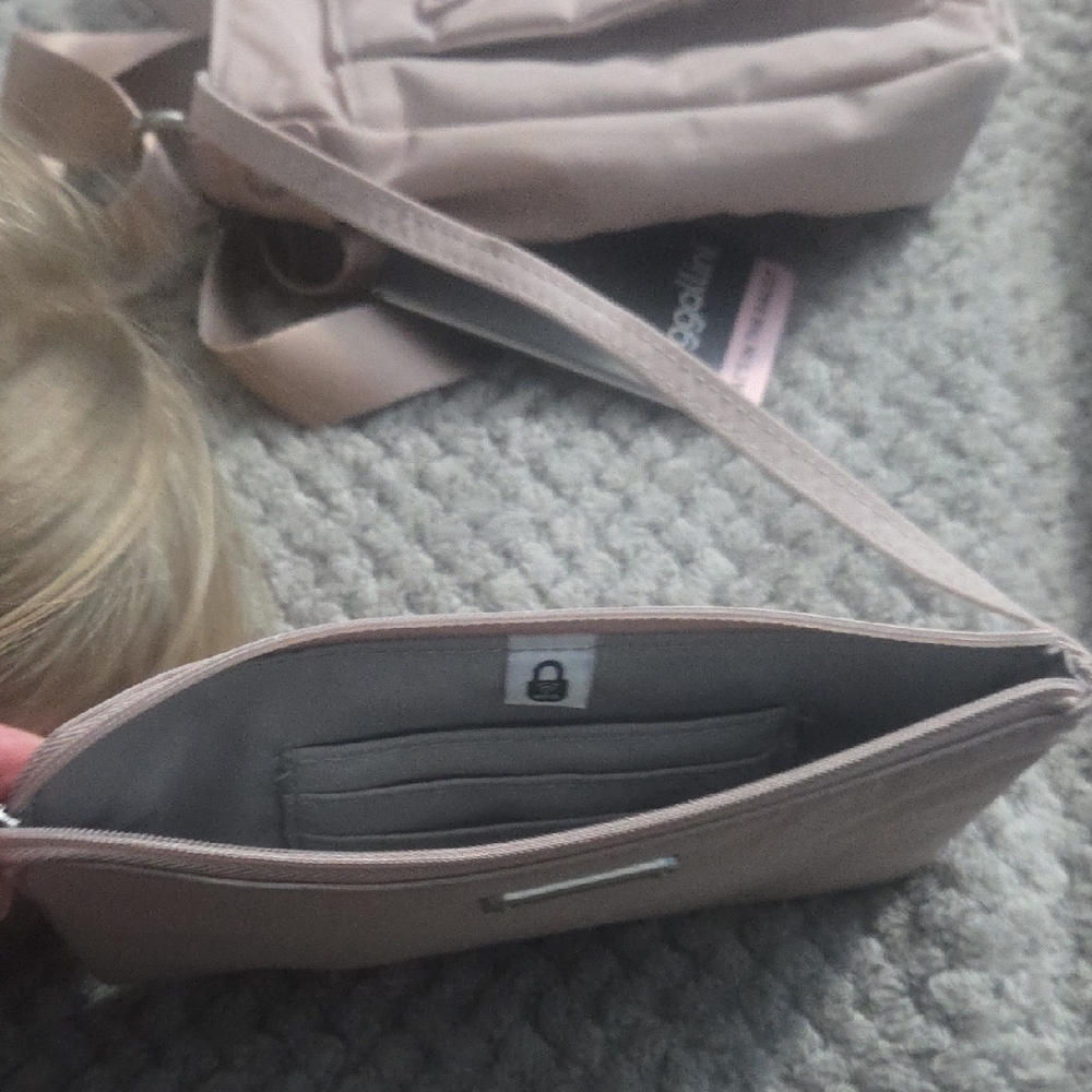 Baggallini Pink Crossbody Bag - Picture 4 of 8